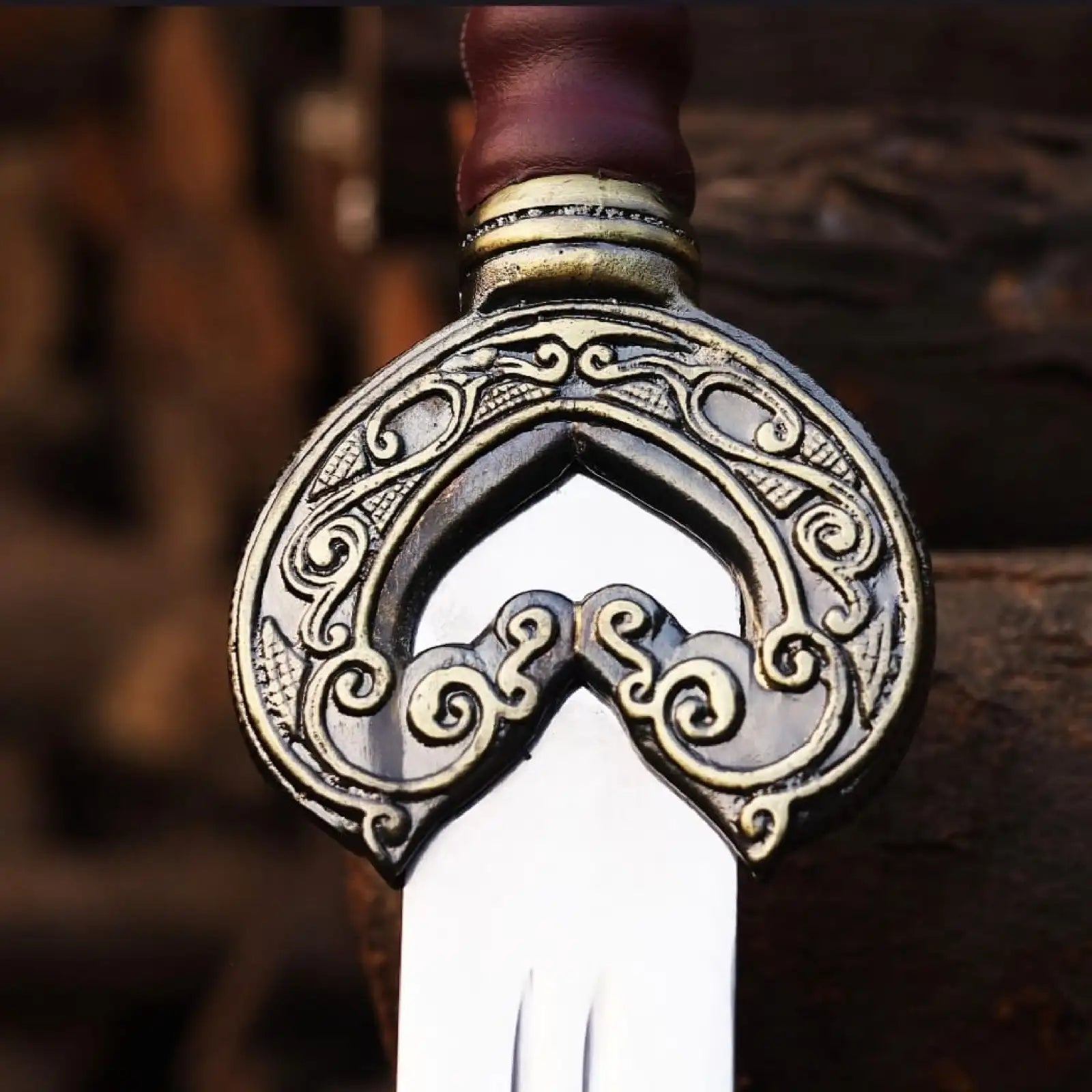 Handmade LOTR King Theoden Herugrim Sword Replica