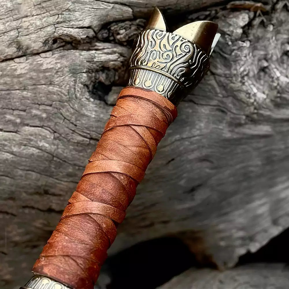 Hero blade Conan’s Father’s Sword